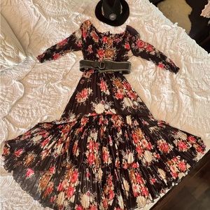 Rare 🦋 absolutely stunning Spell and the Gypsy Collective head turner dress 🌸